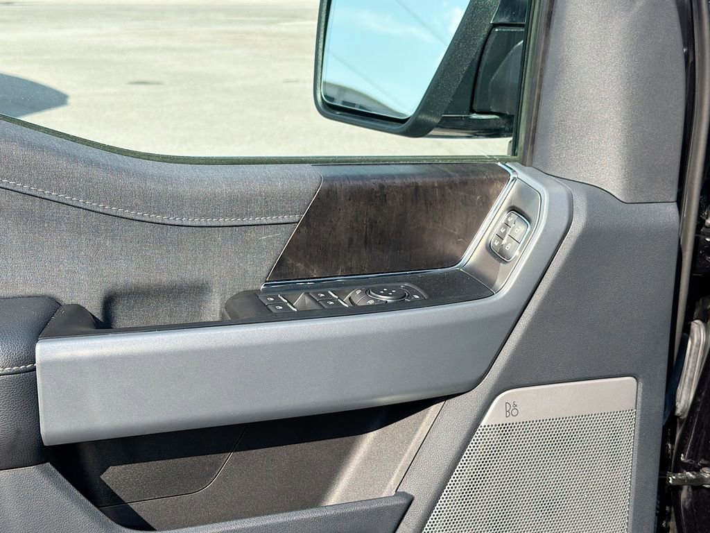 Used 2022 Ford F150 Lariat w/ Equipment Group 502A High image 18