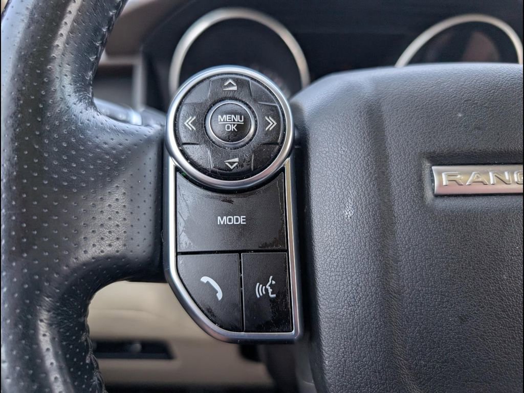 Used 2014 Land Rover Range Rover Sport HSE image 13