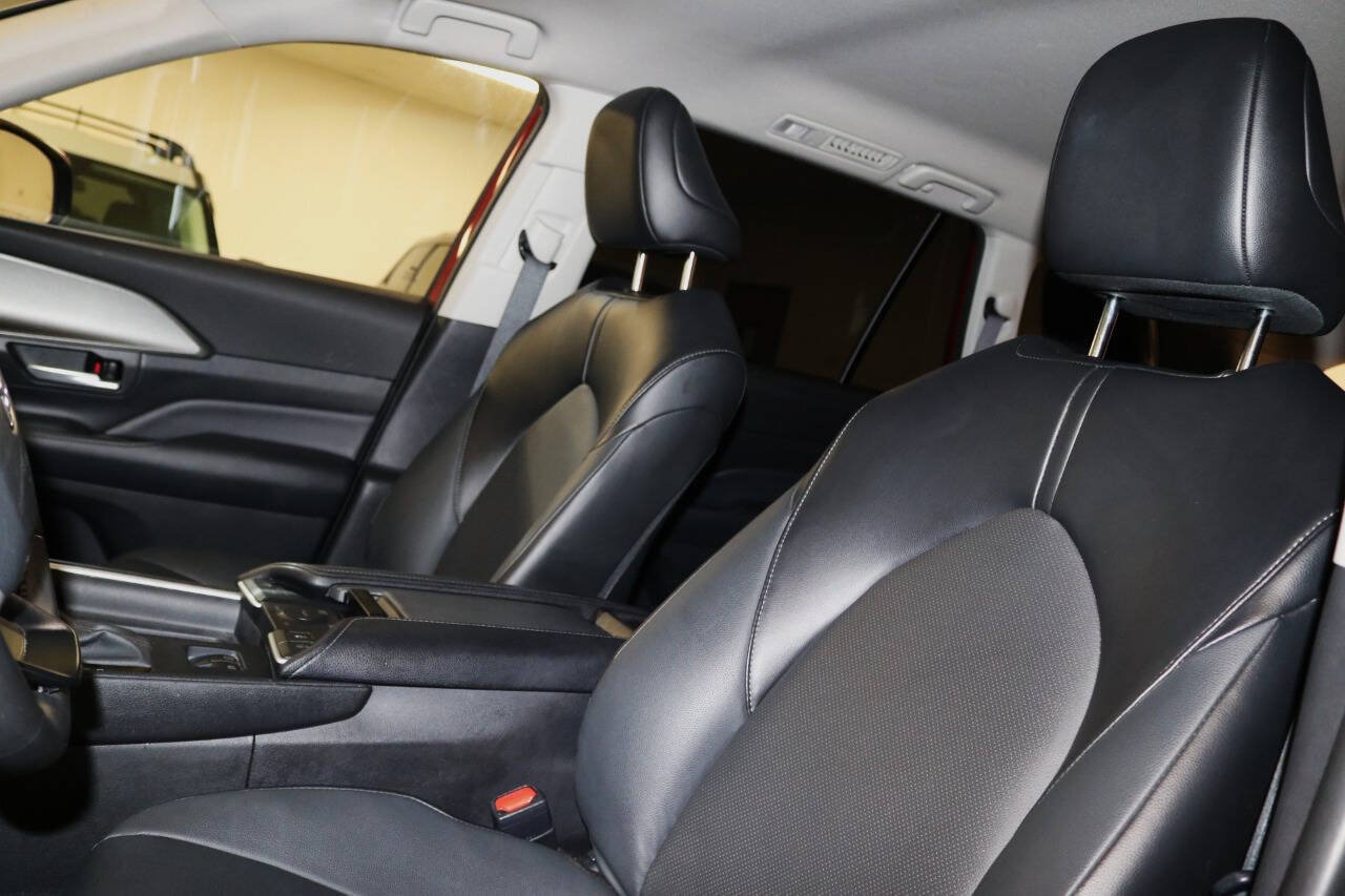 Used 2024 Toyota Grand Highlander AWD image 85