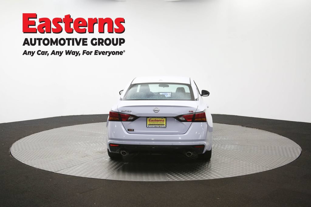 Used 2025 Nissan Altima 2.5 SR w/ SR Premium Package FWD image 38