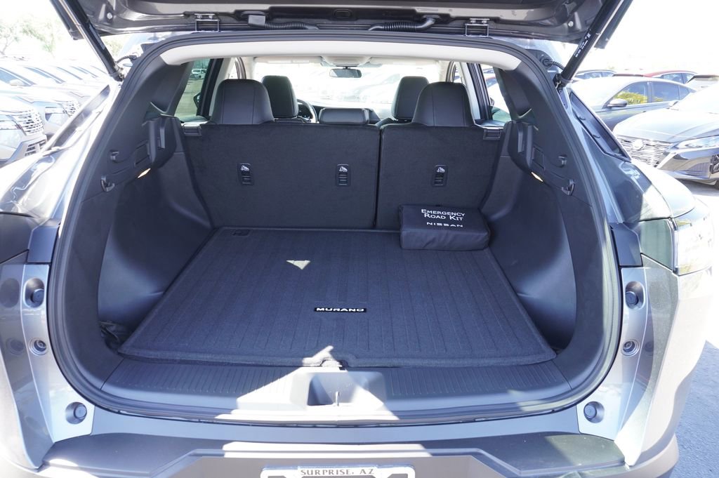 Certified 2025 Nissan Murano SV FWD image 8