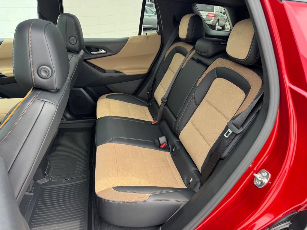 New 2027 Chevrolet Equinox ACTIV w/ Convenience Package III FWD image 23