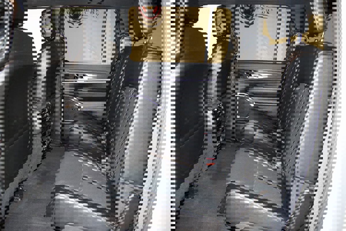 Used 2024 Jeep Wagoneer L Series II w/ Flexible Seating Group image 55