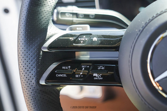 Used 2024 Mercedes-Benz GLS 450 4MATIC image 36