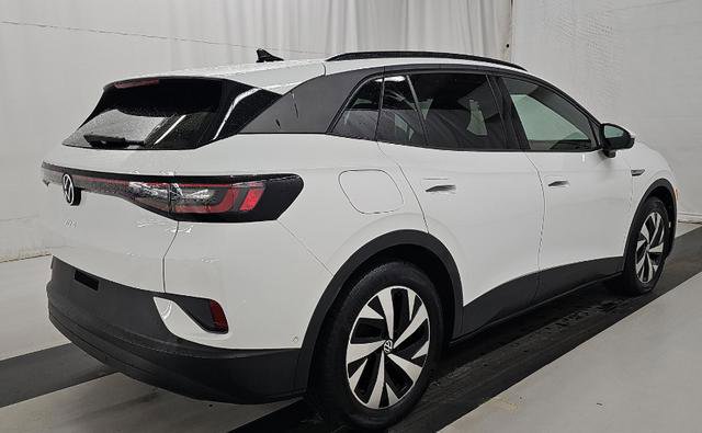 Used 2023 Volkswagen ID.4 Pro image 4