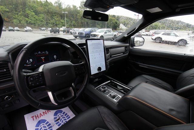 Used 2023 Ford Expedition Max Platinum image 7