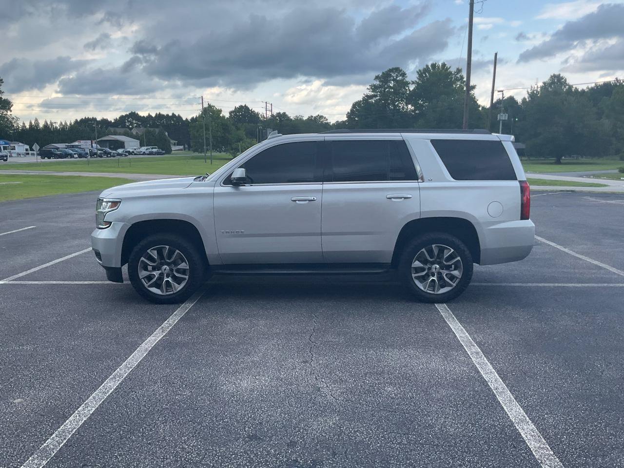 Used 2019 Chevrolet Tahoe LT AWD/4WD image 11