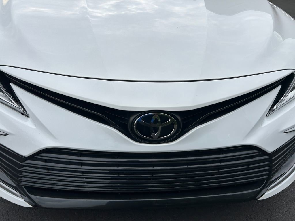 Used 2022 Toyota Camry LE FWD image 23