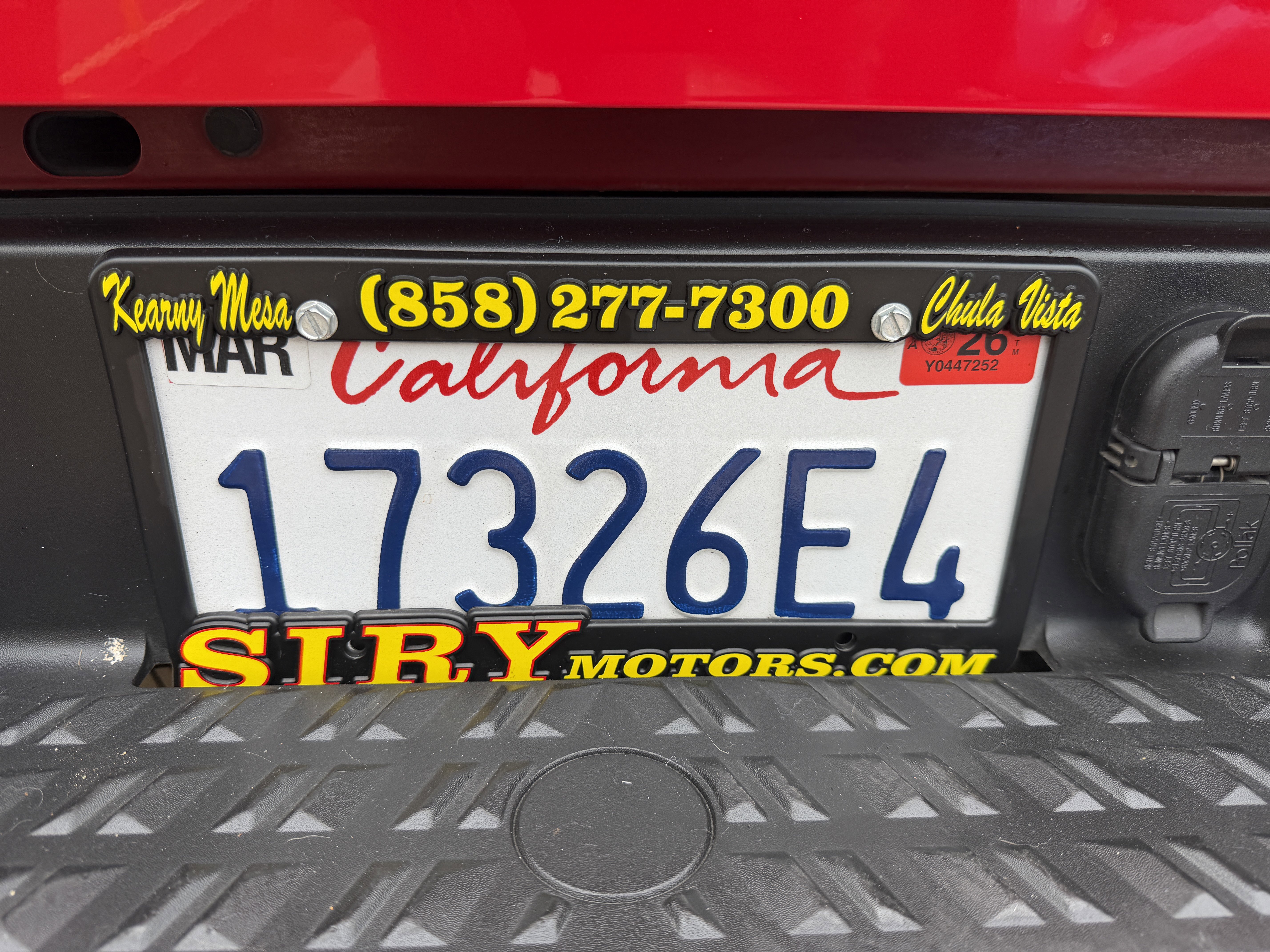 Used 2021 Nissan Titan SV w/ Accessory Utility Package image 30