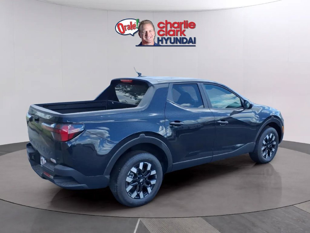 New 2027 Hyundai Santa Cruz SE FWD image 5