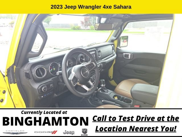 Used 2023 Jeep Wrangler Unlimited Sahara AWD/4WD image 11