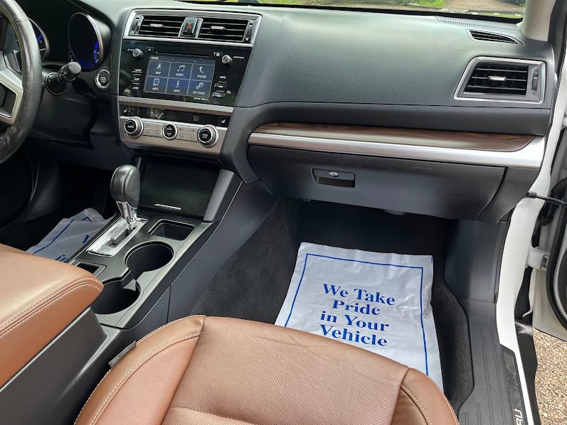 Used 2017 Subaru Outback 3.6R Touring w/ Protection Package #1 AWD/4WD image 39