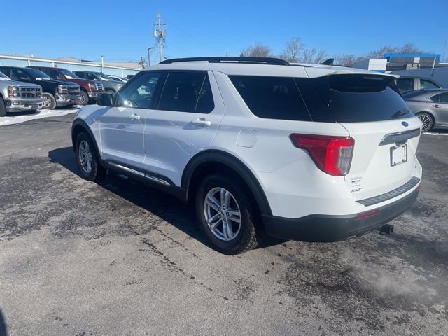 Used 2021 Ford Explorer XLT image 8