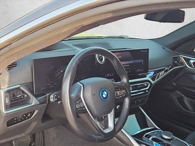 Used 2024 BMW i4 xDrive40i AWD/4WD image 10