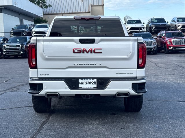 Used 2024 GMC Sierra 1500 Denali w/ Technology Package AWD/4WD image 4