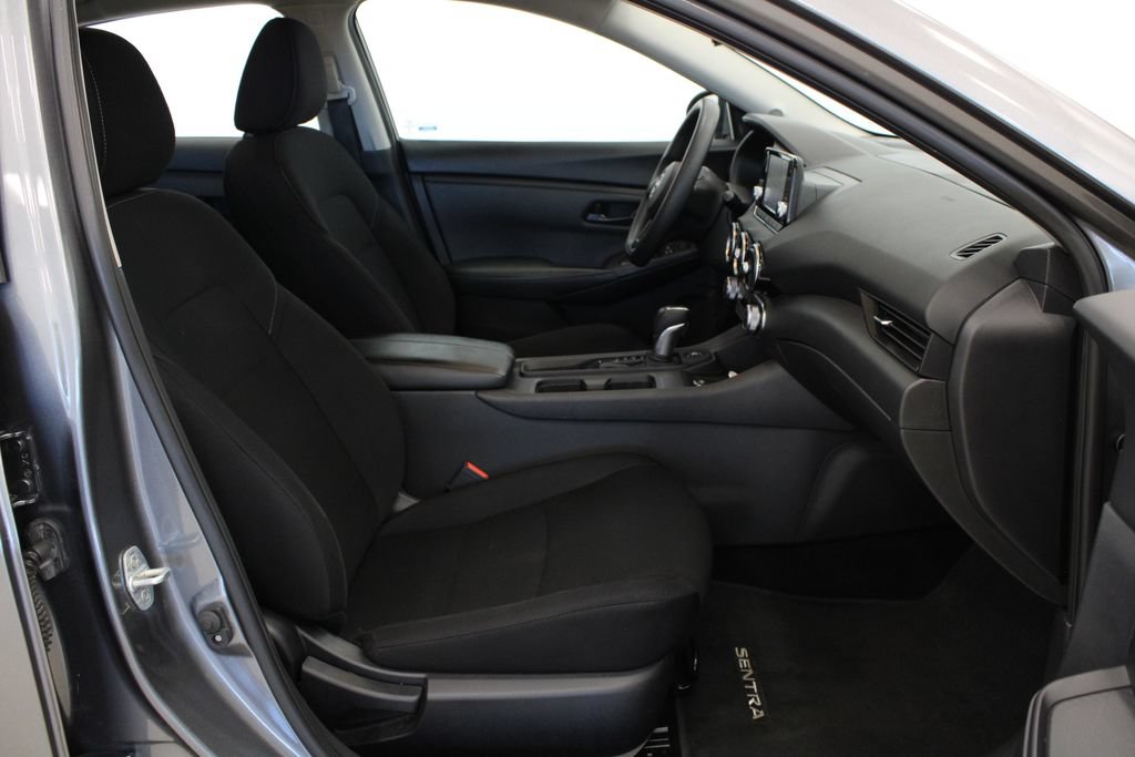 Used 2024 Nissan Sentra S FWD image 13