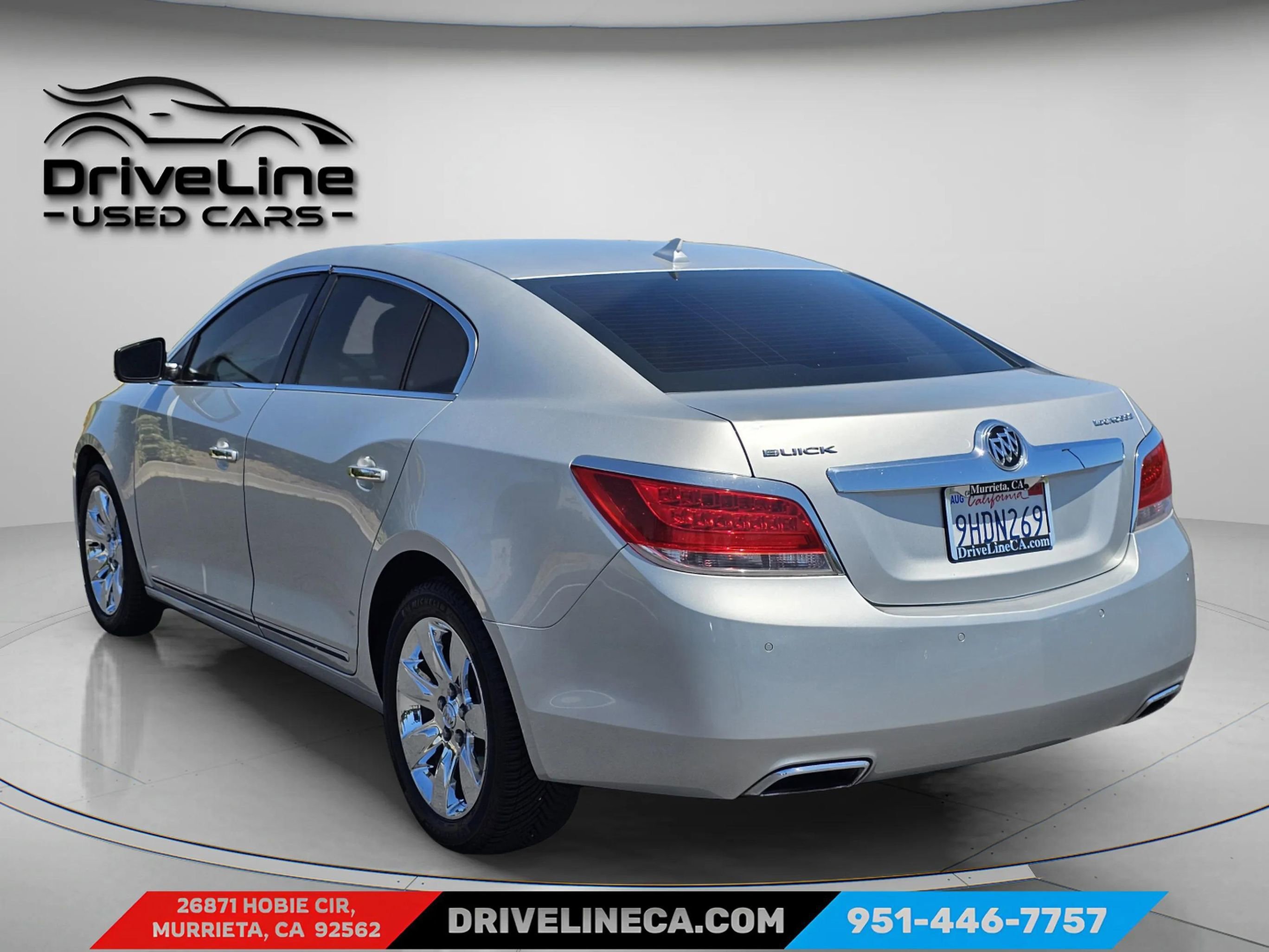 Used 2012 Buick LaCrosse Premium w/ Entertainment Package FWD image 8