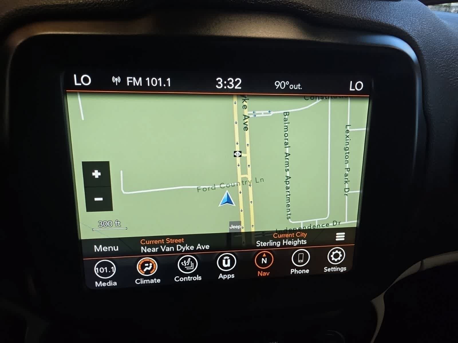 Used 2021 Jeep Renegade Limited w/ Trailer Tow Group AWD/4WD image 26