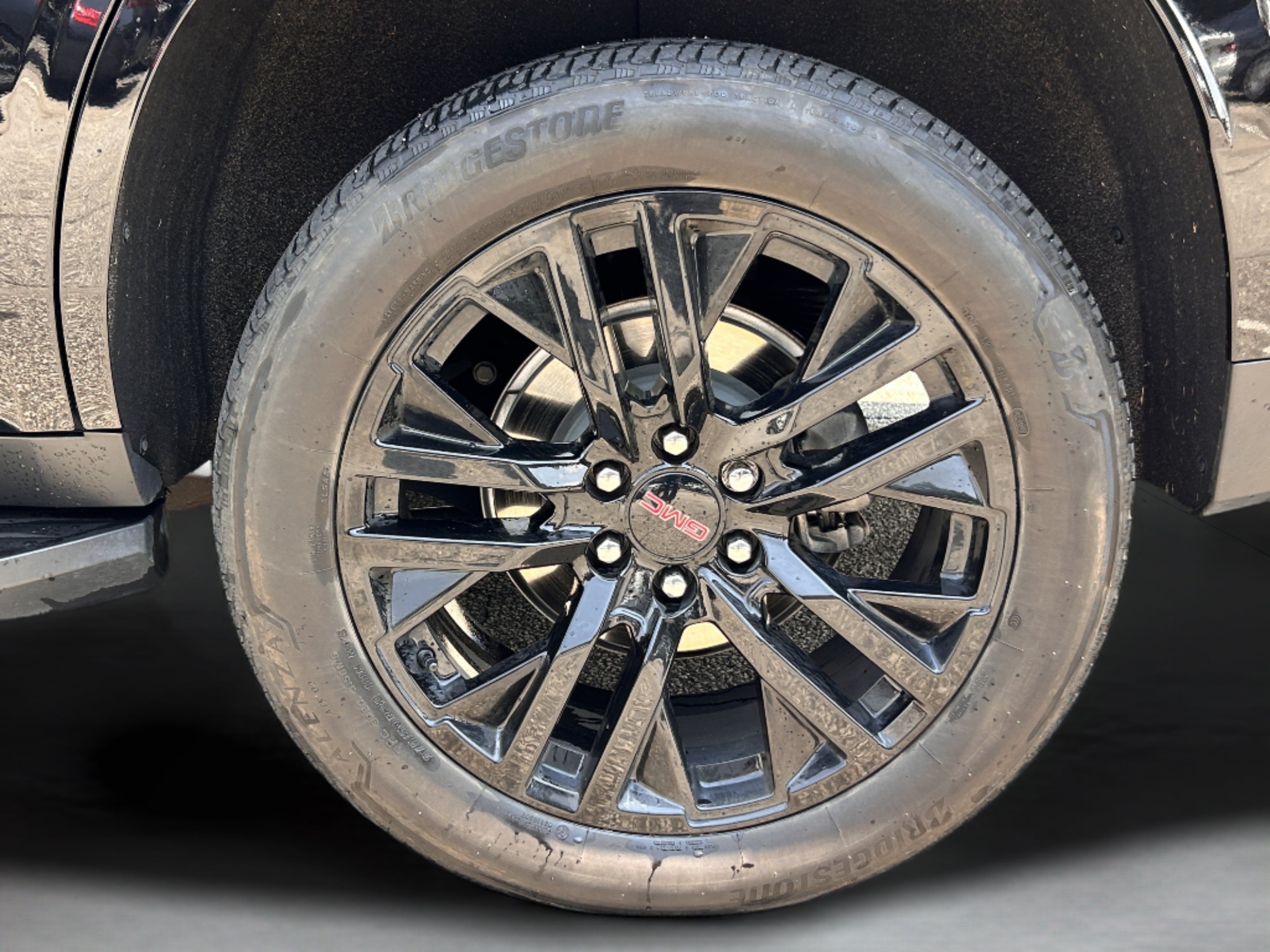 Used 2024 GMC Yukon Denali w/ Max Trailering Package RWD image 34