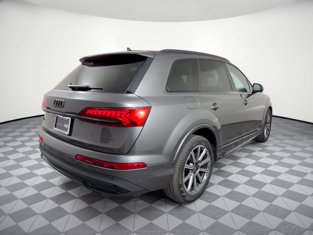Used 2023 Audi Q7 2.0T Premium Plus w/ Premium Plus Package AWD/4WD image 9