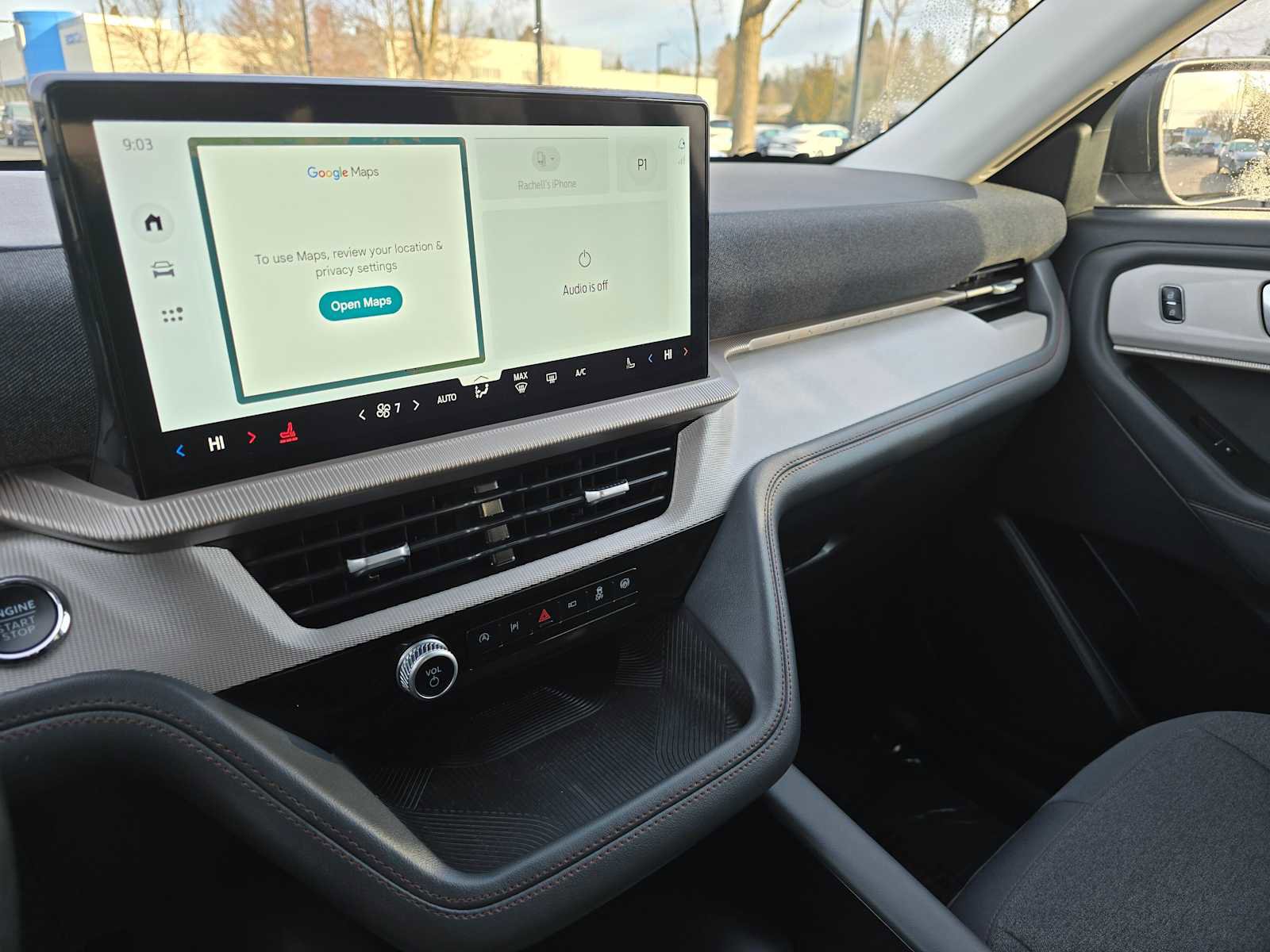 Used 2025 Ford Explorer Active image 27