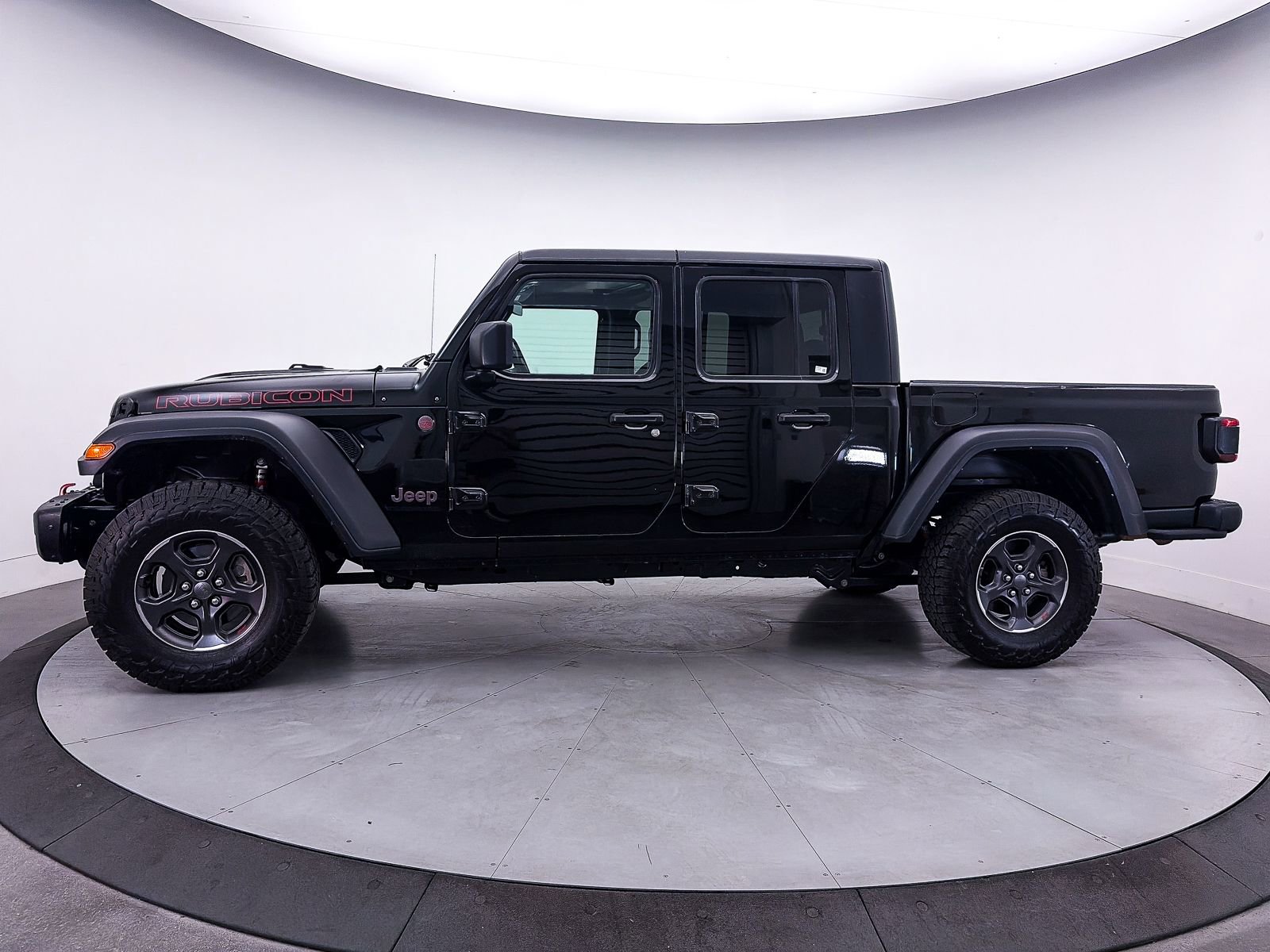Used 2021 Jeep Gladiator Rubicon w/ LED Lighting Group AWD/4WD image 41
