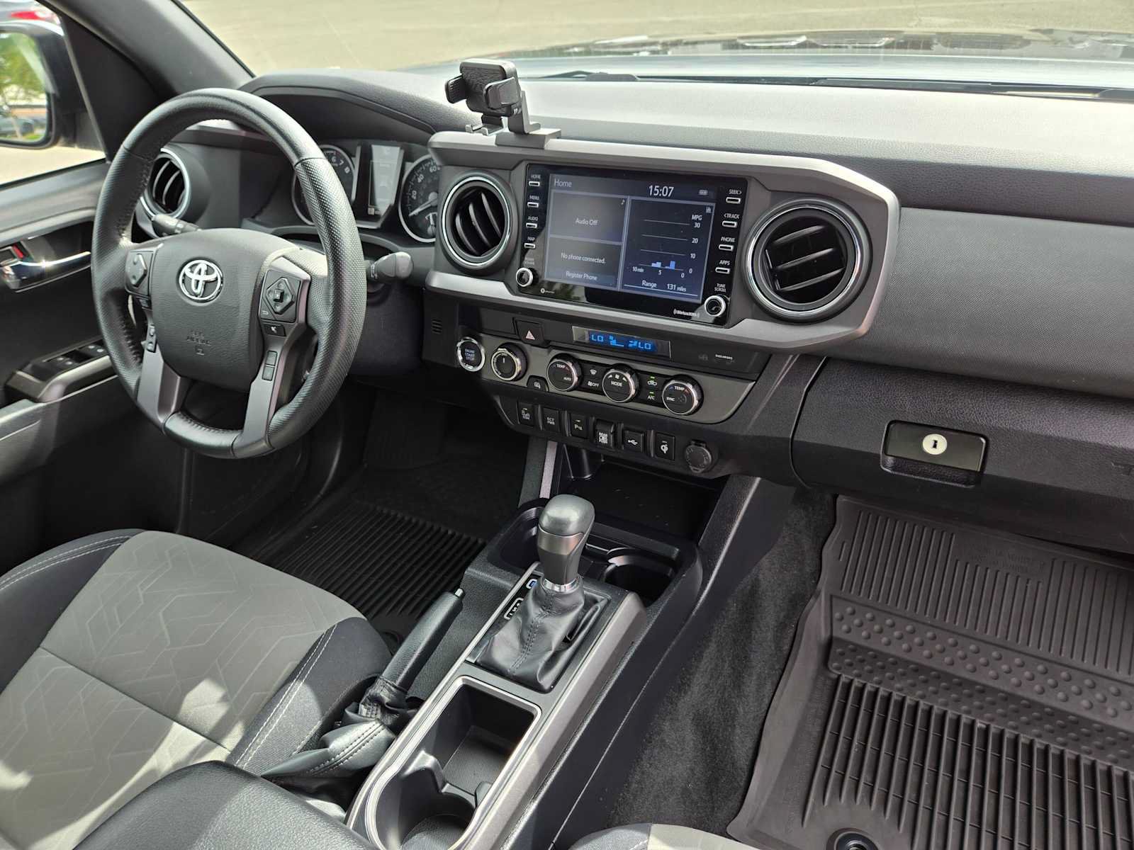 Used 2022 Toyota Tacoma TRD Off-Road w/ Technology Package AWD/4WD image 13
