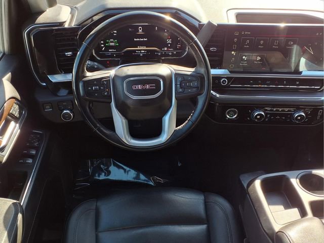 Used 2024 GMC Sierra 1500 SLT AWD/4WD image 4