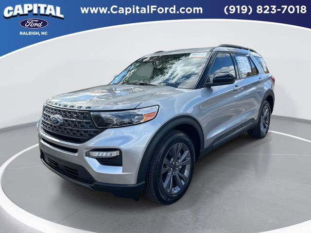 Certified 2022 Ford Explorer XLT w/ Equipment Group 202A