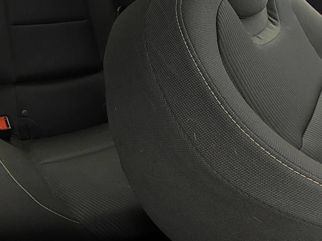 Used 2015 Chevrolet Camaro LT RWD image 14