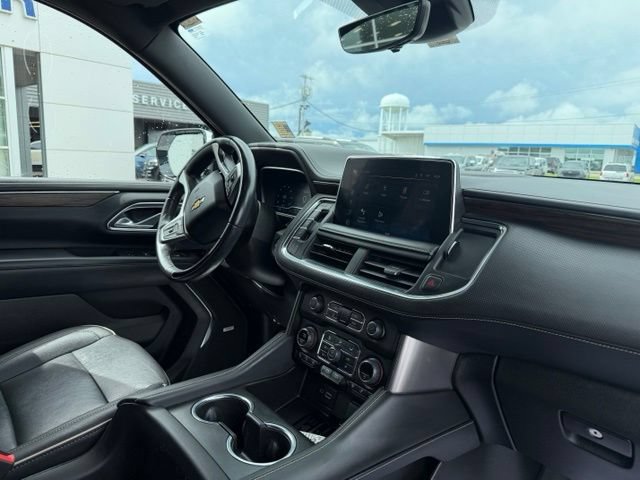 Used 2023 Chevrolet Tahoe Premier w/ Advanced Technology Package AWD/4WD image 42