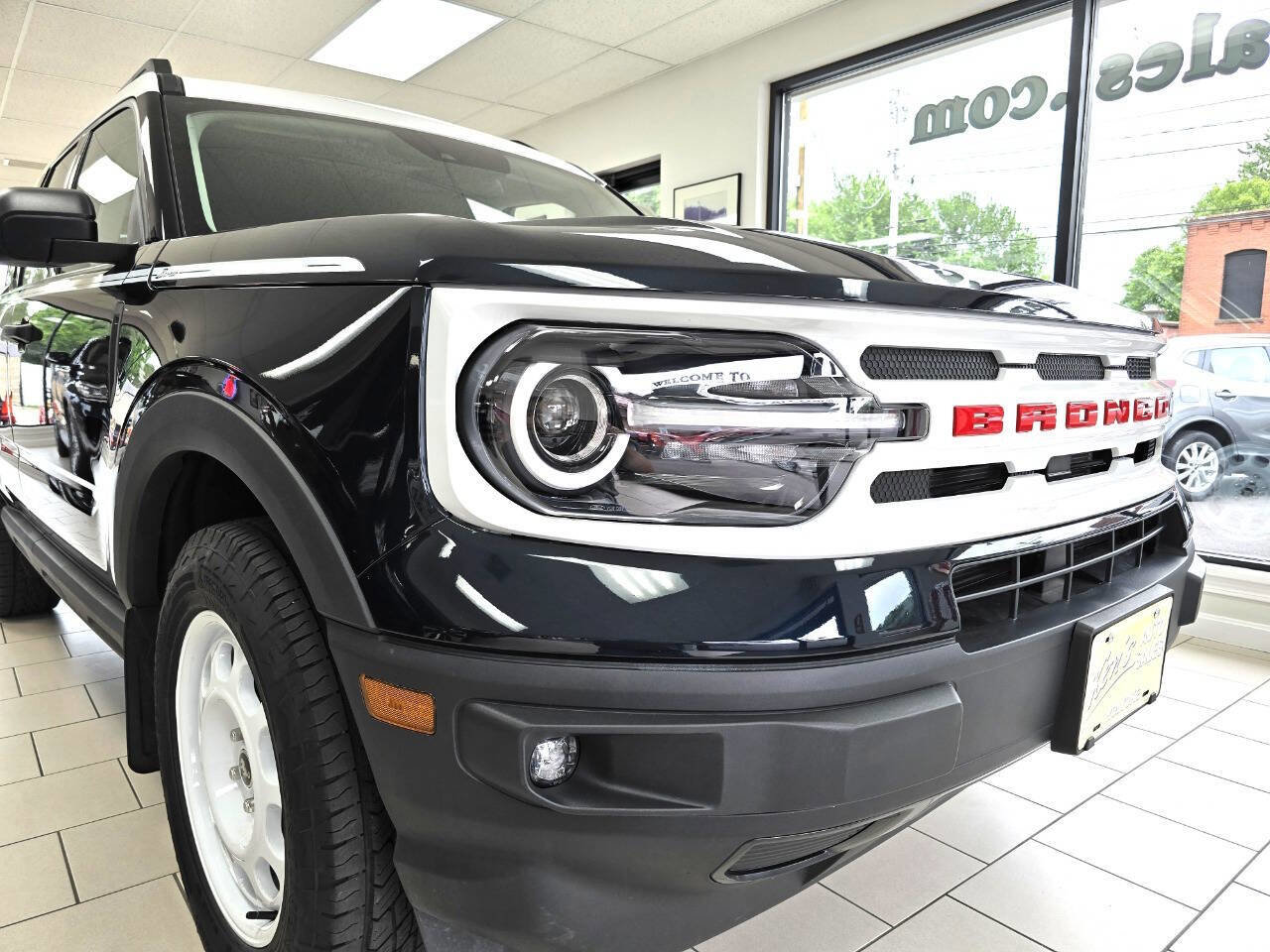 Used 2023 Ford Bronco Sport Heritage w/ Heritage Convenience Package image 5
