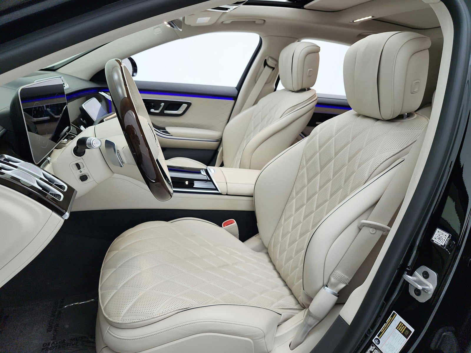 Certified 2024 Mercedes-Benz S 580 4MATIC Sedan image 15