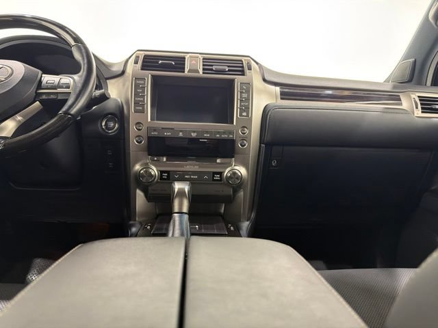 Used 2021 Lexus GX 460 Premium w/ Premium Package AWD/4WD image 39