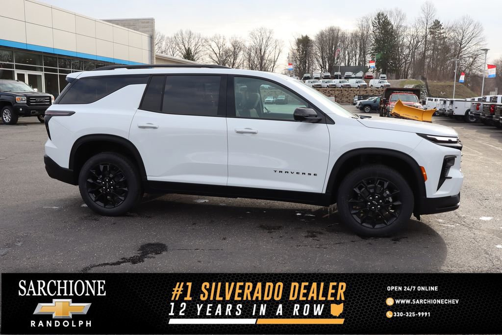 New 2026 Chevrolet Traverse LT w/ Midnight/Sport Edition video 1