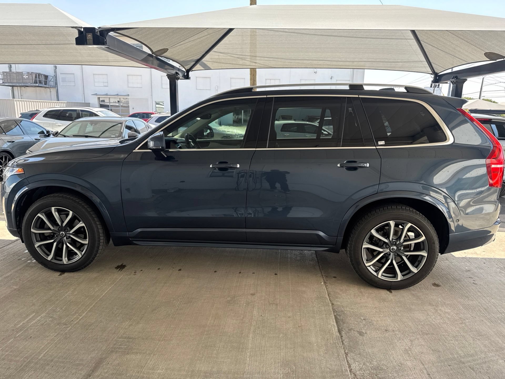 Used 2018 Volvo XC90 T5 Momentum FWD image 8