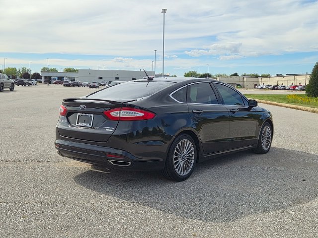 Used 2013 Ford Fusion Titanium w/ Titanium Driver Assist Pkg FWD image 5