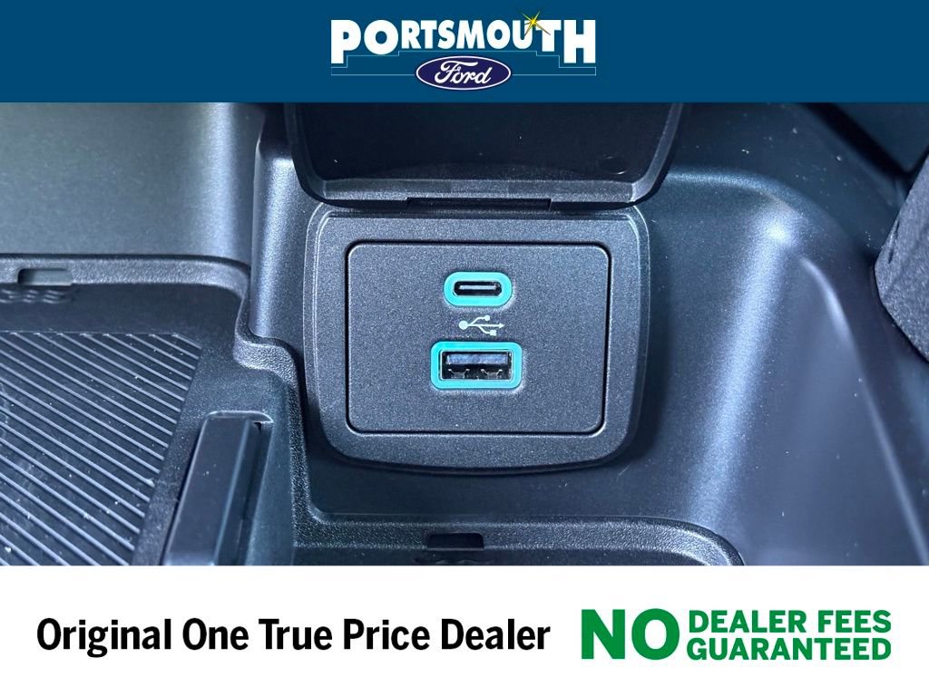 New 2025 Ford Bronco Badlands image 16