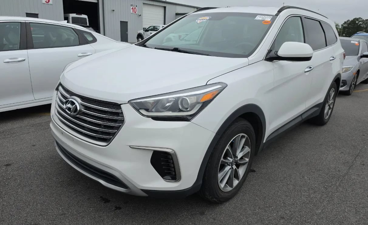 Used 2017 Hyundai Santa Fe SE