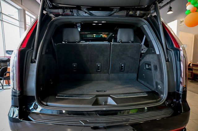 Used 2023 Cadillac Escalade Sport image 24