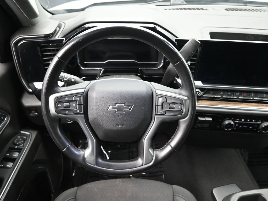 Used 2024 Chevrolet Silverado 1500 RST w/ Z71 Off-Road Package image 23