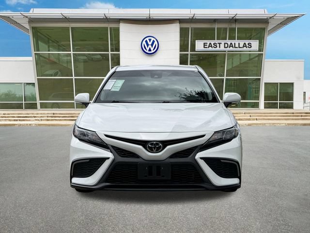 Used 2023 Toyota Camry SE w/ Convenience Package FWD image 6
