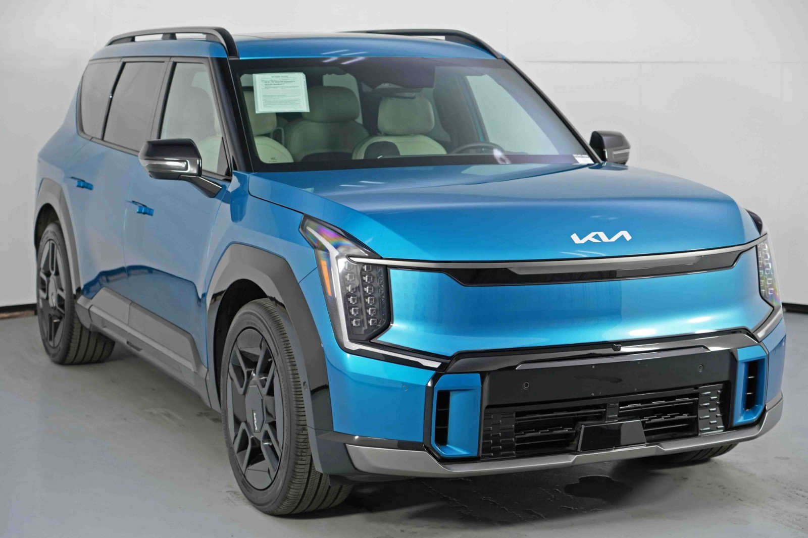 Used 2025 Kia EV9 GT-Line image 60