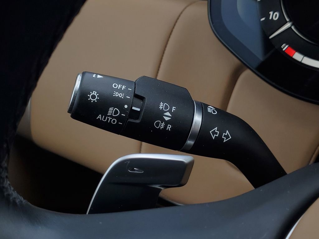 Used 2023 Land Rover Range Rover SE image 13