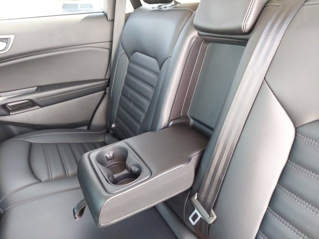 Used 2024 Ford Edge SEL image 33