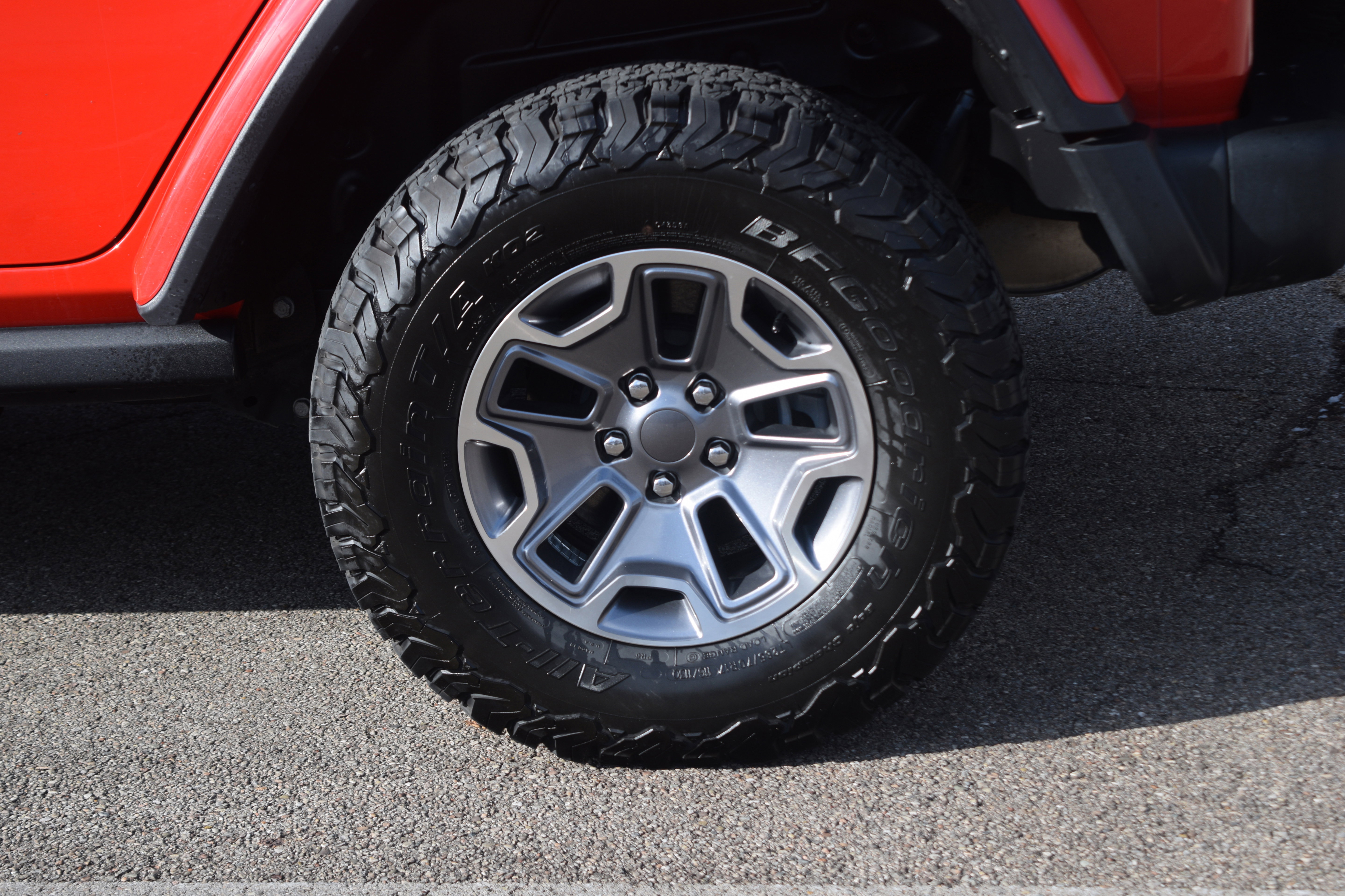 Used 2023 Jeep Wrangler Unlimited Rubicon 4xe w/ Steel Bumper Group image 27