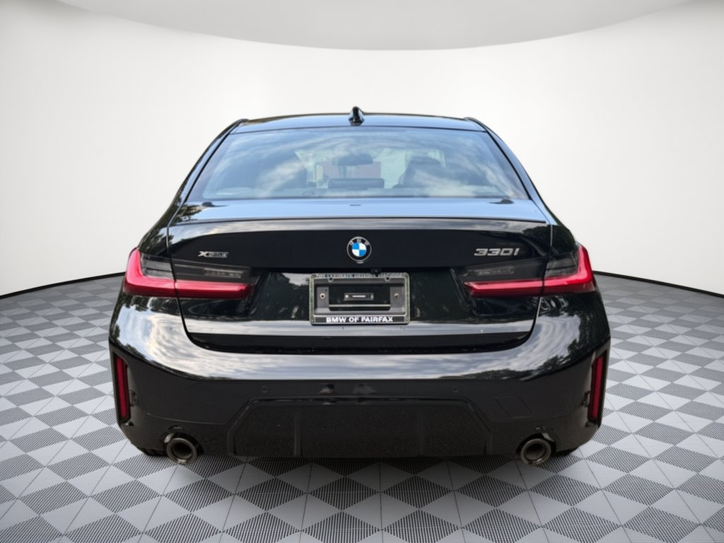 New 2026 BMW 330i xDrive Sedan w/ M Sport Package AWD/4WD image 11