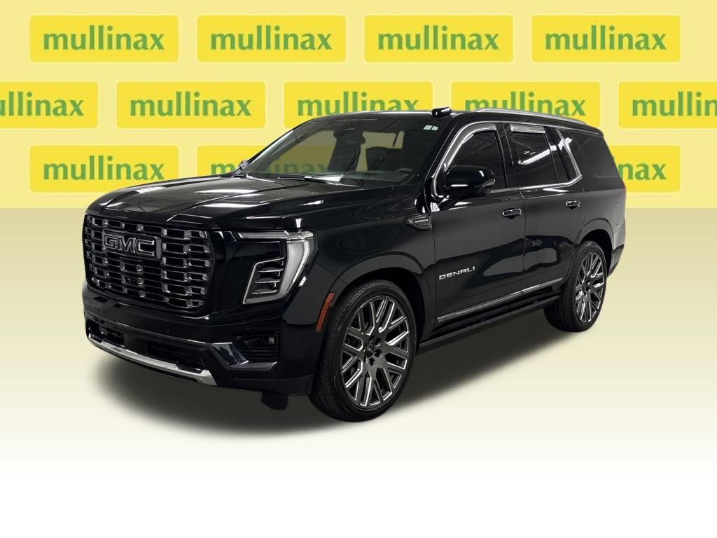 Used 2025 GMC Yukon Denali Ultimate w/ LPO, Floor Liner Package image 6