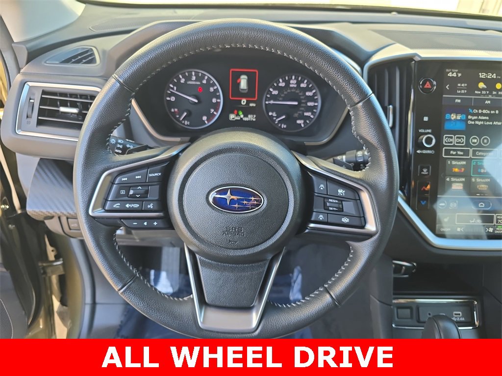 Used 2023 Subaru Ascent Premium w/ Convenience Package image 18