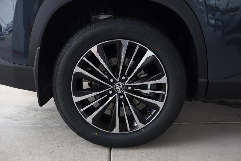 New 2026 Toyota Grand Highlander AWD Hybrid image 10